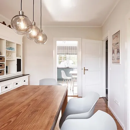 Haus Carolinenhoehe Дом отдыха *