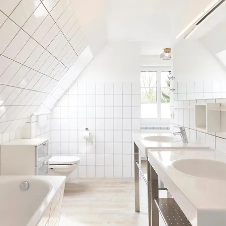 Haus Carolinenhoehe بيت للعطل *